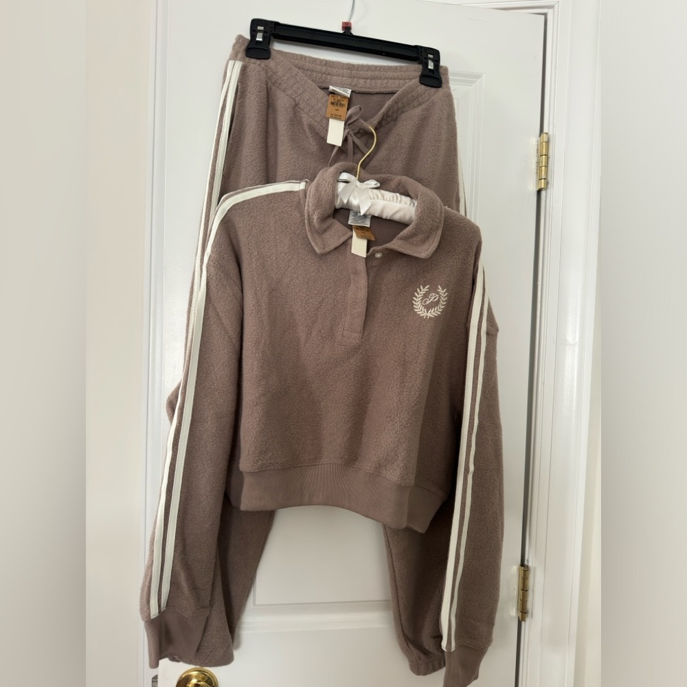 Brand new with tags PINK outfit set